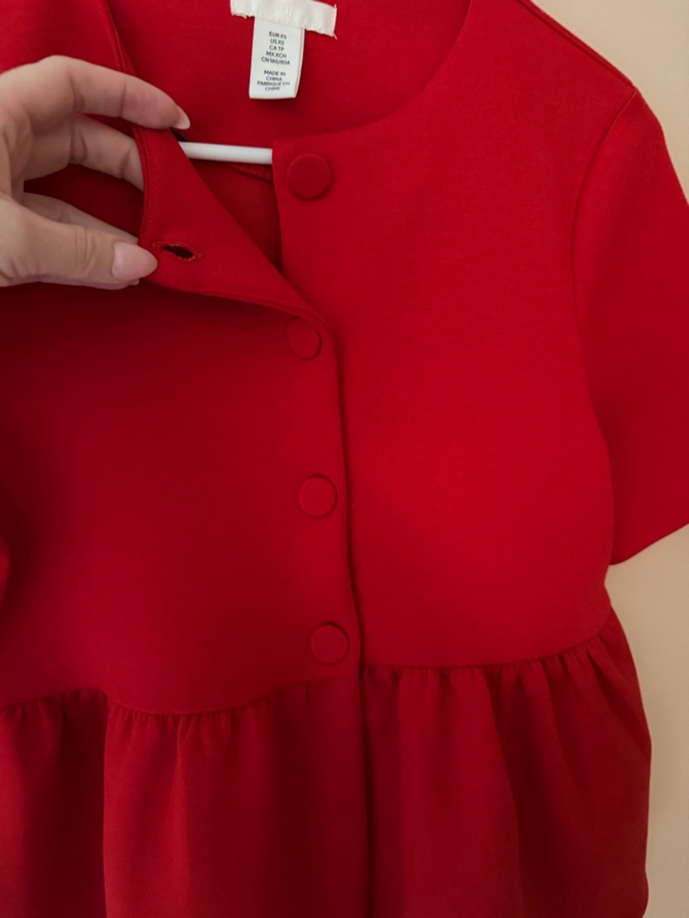 NWOT H&M Red Short-Sleeve Peplum Button Top - Picture 6 of 6